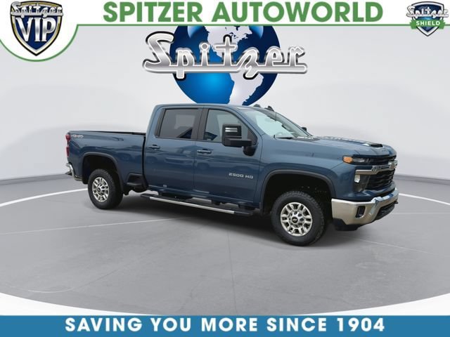Used 2025 Chevrolet Silverado 2500 LT w/ Convenience Package AWD/4WD image 2