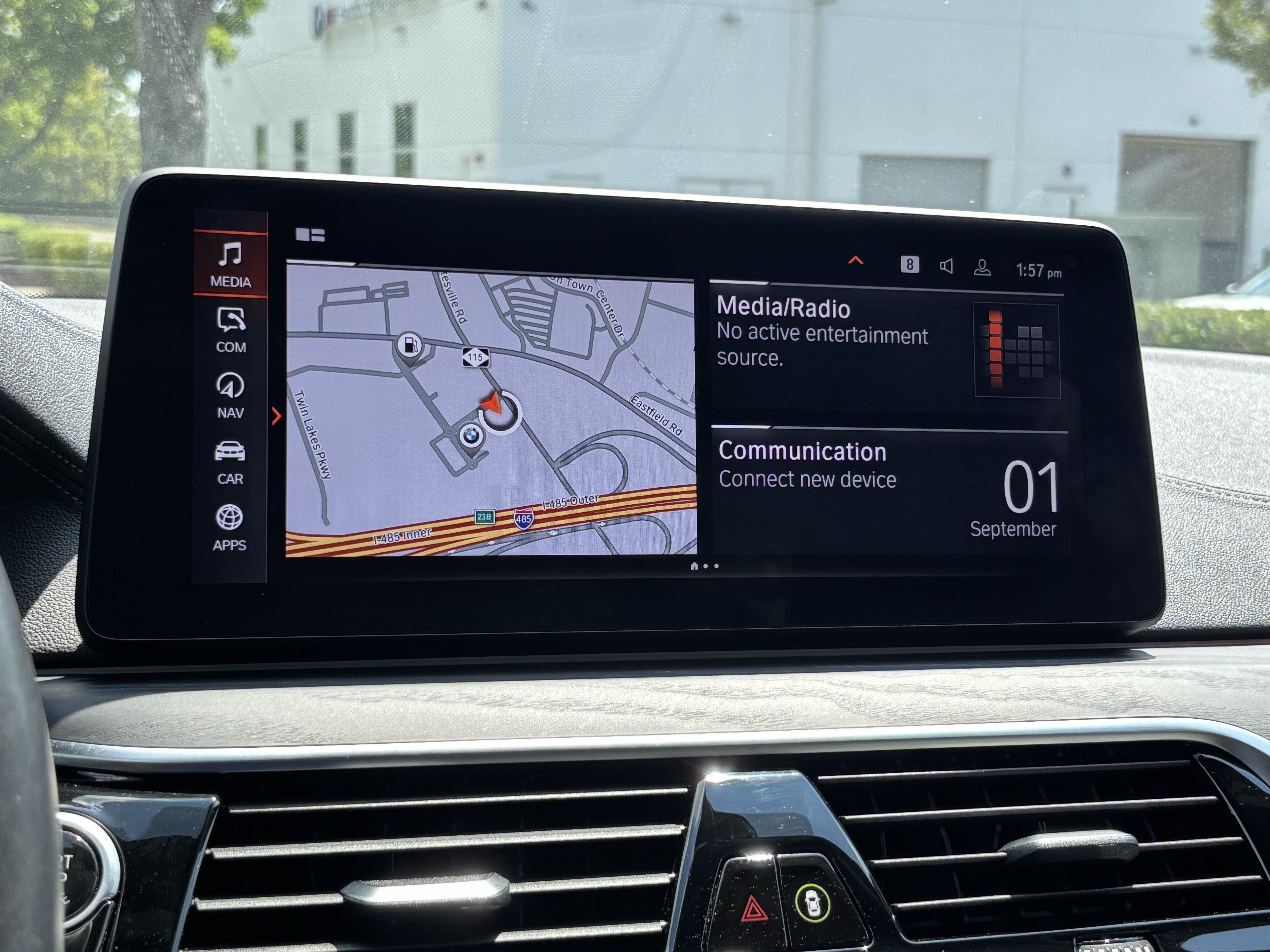 Used 2021 BMW M550i xDrive w/ Executive Package AWD/4WD image 24