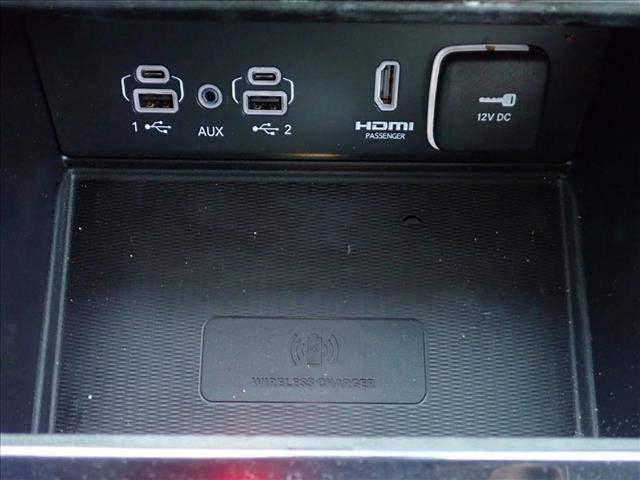 Used 2022 Jeep Grand Cherokee Overland w/ Advanced Protech Group III AWD/4WD image 22