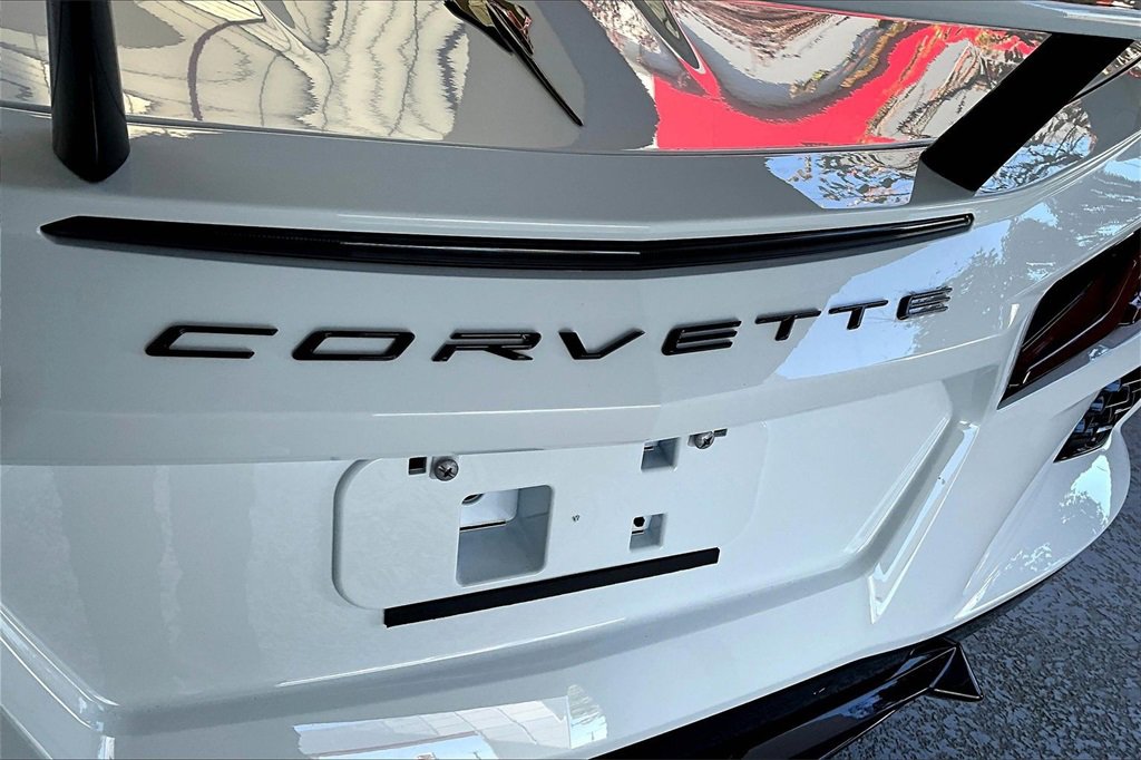 Used 2025 Chevrolet Corvette Stingray Preferred Conv w/ 2LT image 21