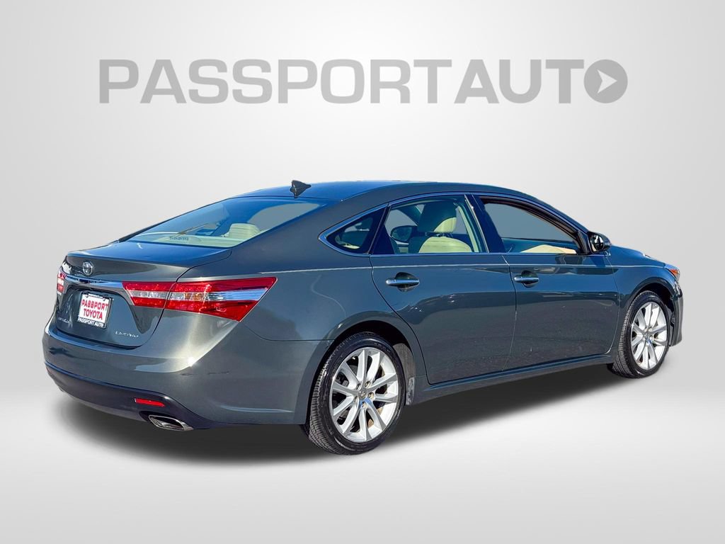 Used 2013 Toyota Avalon Limited FWD image 8