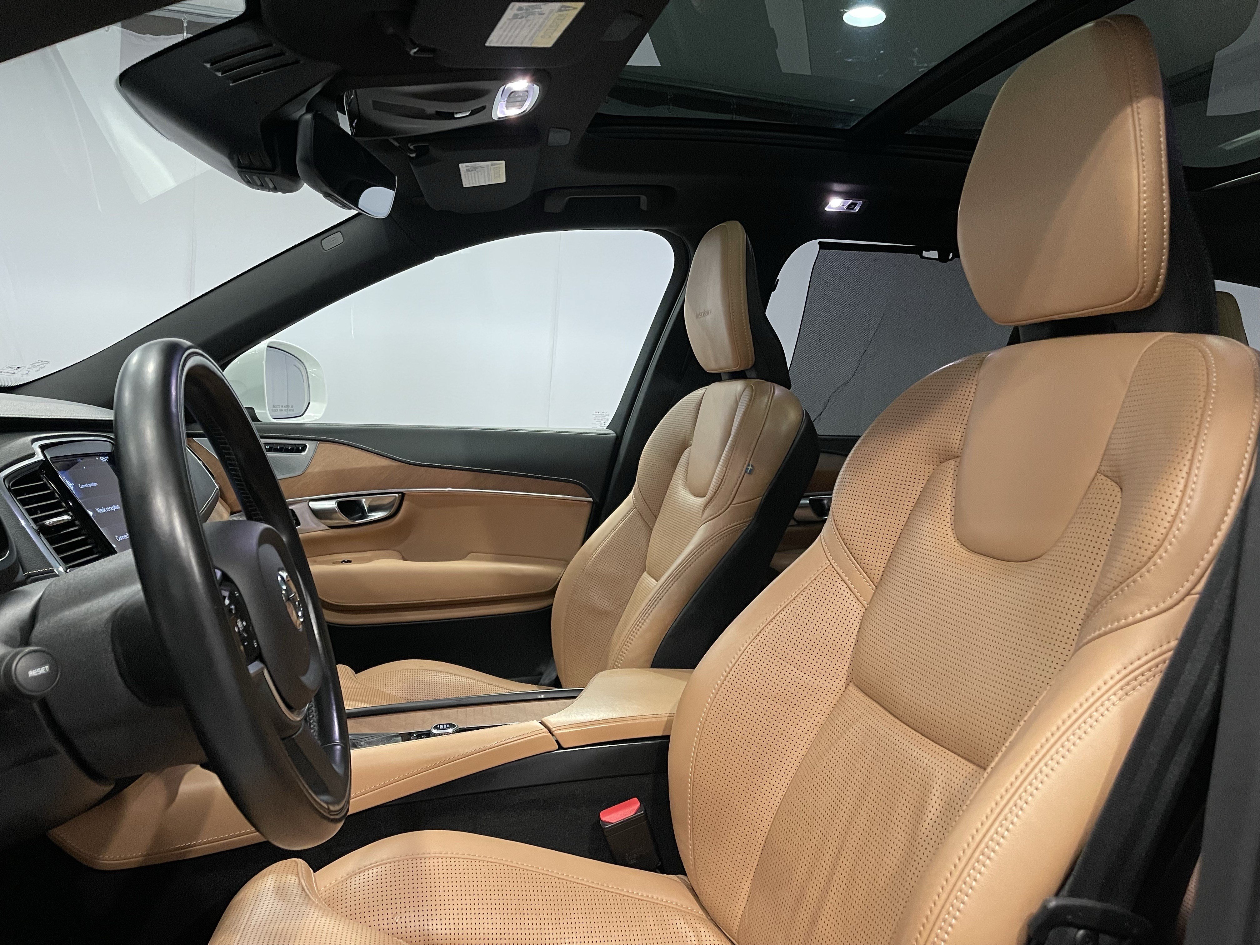 Used 2019 Volvo XC90 T6 Inscription w/ Advanced Package AWD/4WD image 14