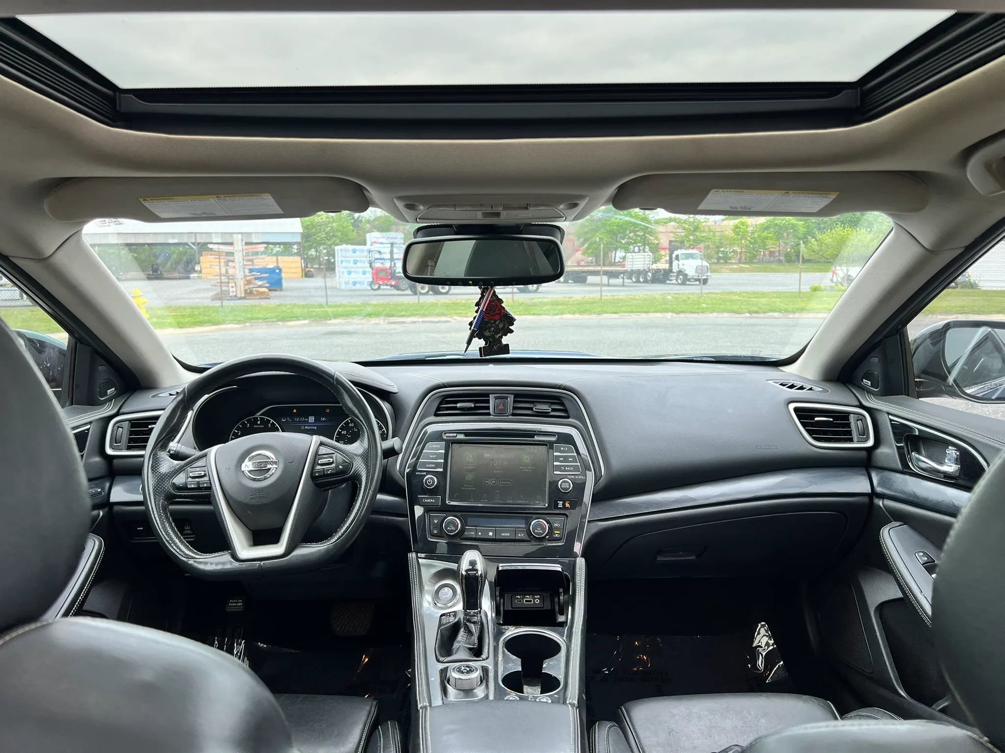 Used 2020 Nissan Maxima Platinum w/ Sport Mat Group FWD image 12