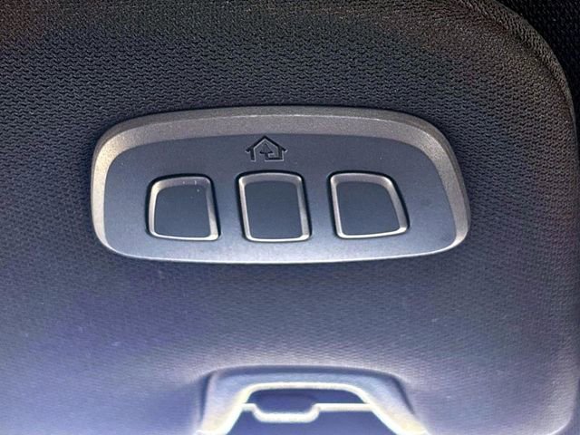 Used 2021 Ford Mustang Shelby GT500 w/ Technology Package RWD image 30