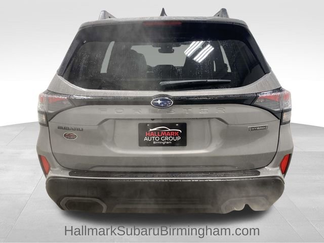 New 2025 Subaru Forester Limited w/ Popular Package image 3