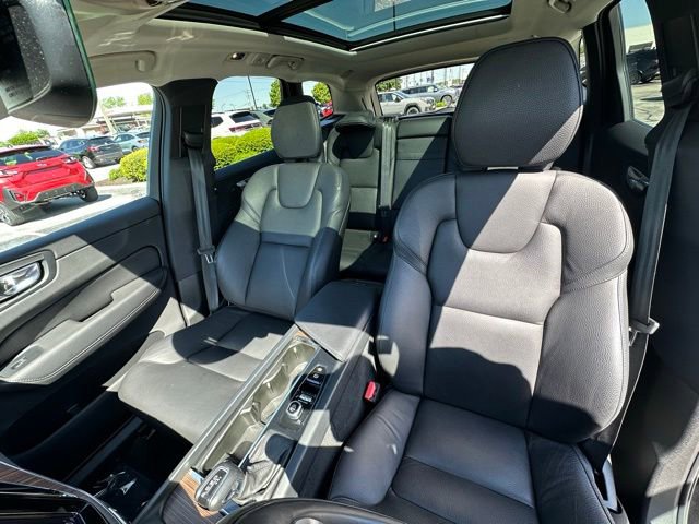 Used 2021 Volvo XC60 T5 Momentum AWD/4WD image 30