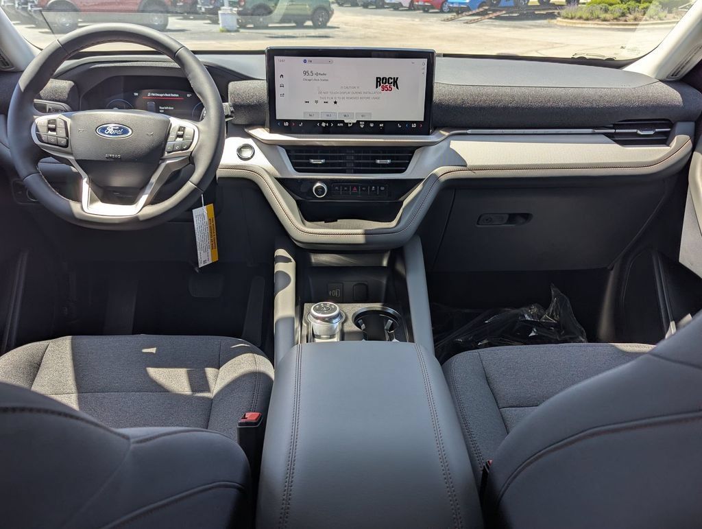 New 2026 Ford Explorer Active AWD/4WD image 13