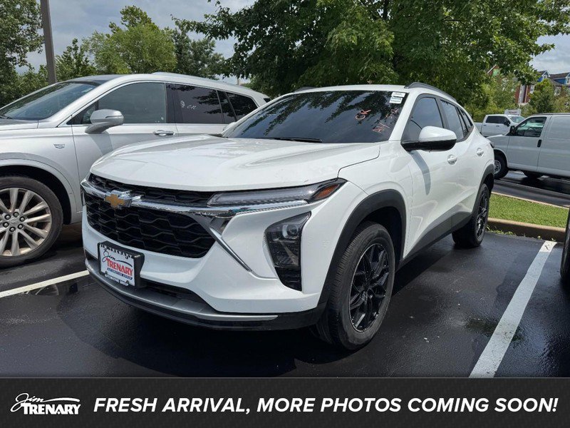 Used 2024 Chevrolet Trax LT w/ Driver Confidence Package