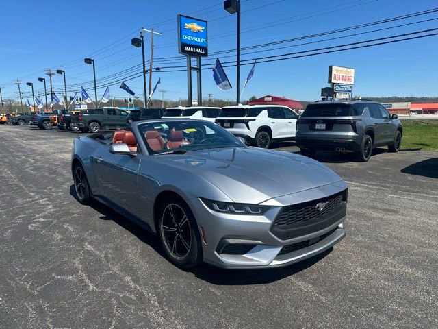 Used 2024 Ford Mustang Premium image 2