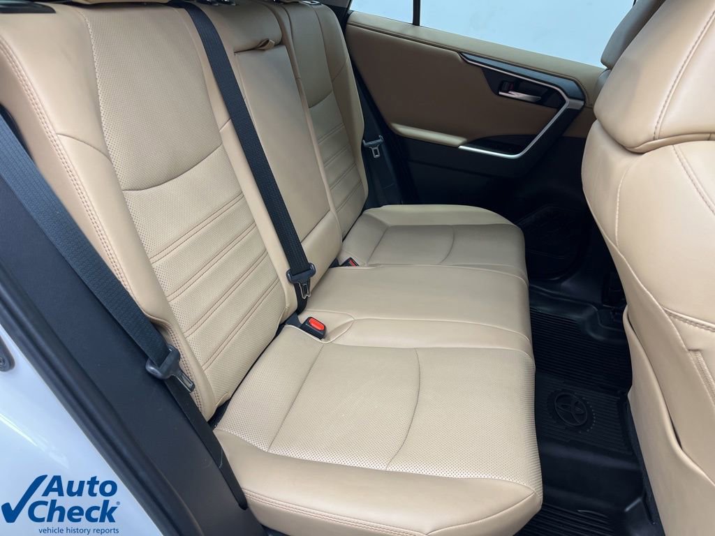 Used 2024 Toyota RAV4 Limited w/ Advanced Technology Package image 22