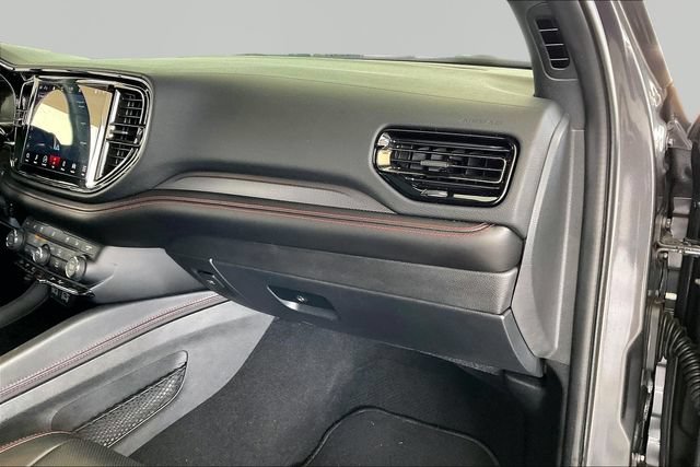 Used 2023 Dodge Durango GT RWD image 19