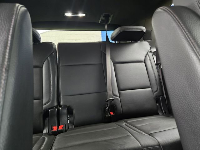 Used 2025 GMC Yukon Denali w/ Sun & Power Step Package AWD/4WD image 33