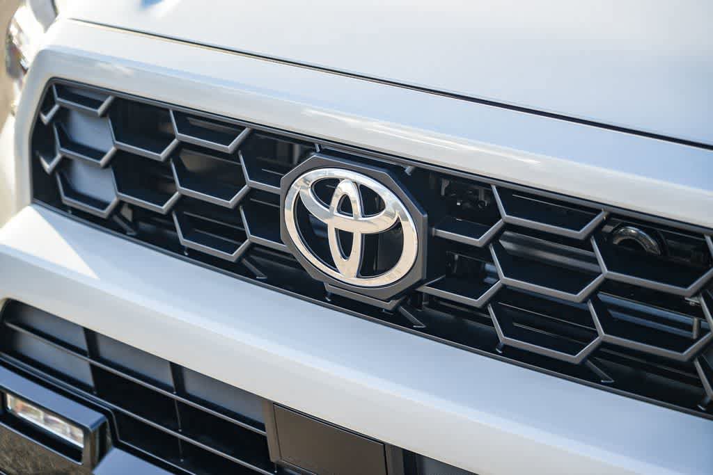 New 2026 Toyota 4Runner TRD Sport RWD image 3