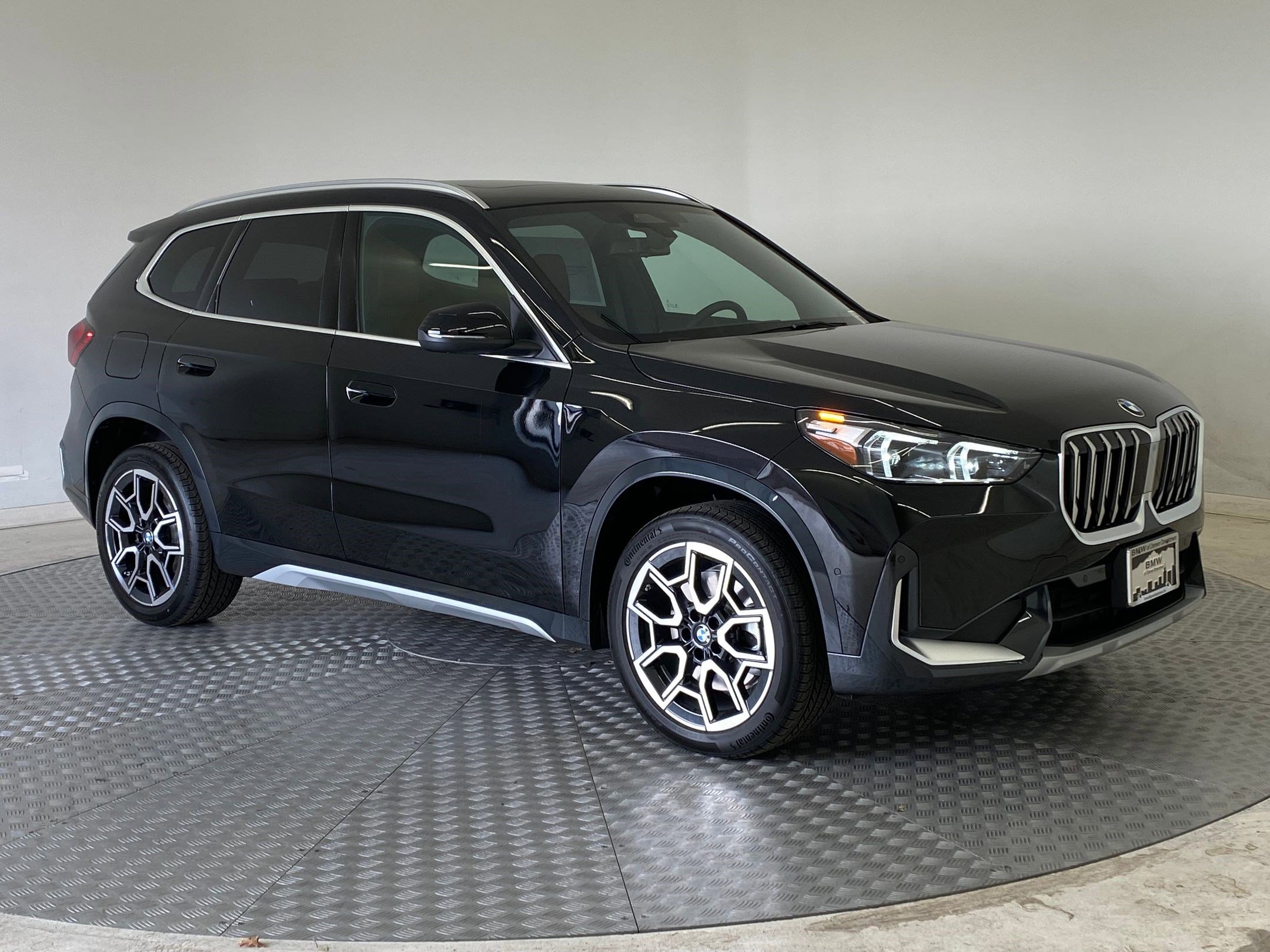 New 2026 BMW X1 xDrive28i w/ Convenience Package image 7