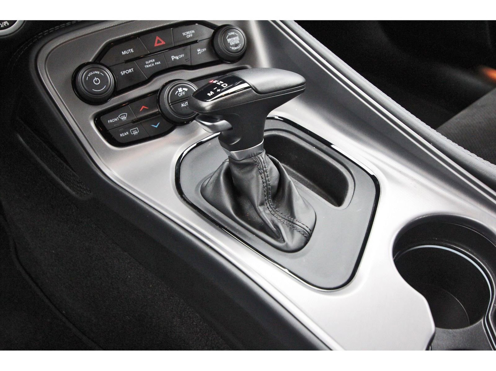 Used 2023 Dodge Challenger R/T w/ Plus Package image 28