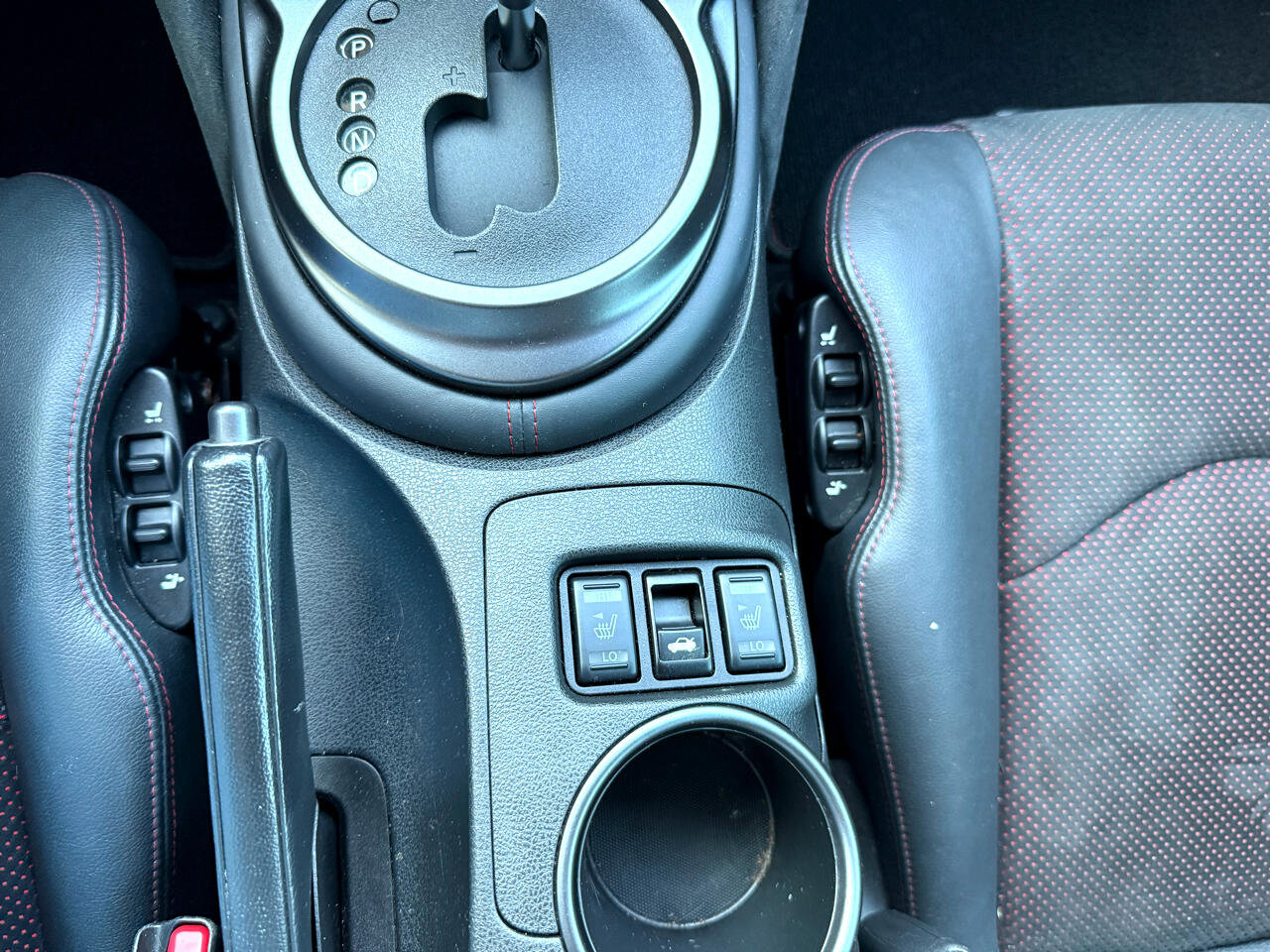 Used 2020 Nissan 370Z Coupe image 30