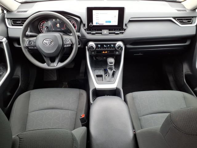 Used 2025 Toyota RAV4 XLE FWD image 12