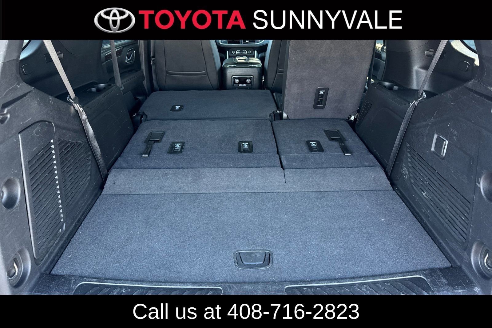 Used 2024 Chevrolet Tahoe LT image 20