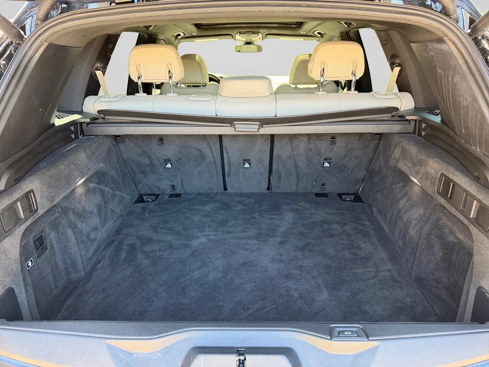 Used 2019 BMW X5 xDrive40i w/ M Sport Package AWD/4WD image 28