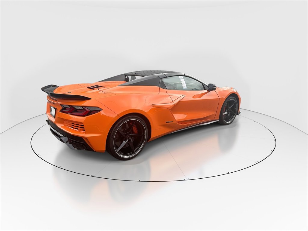 Used 2024 Chevrolet Corvette E-Ray w/ Stealth Interior Trim Package image 8