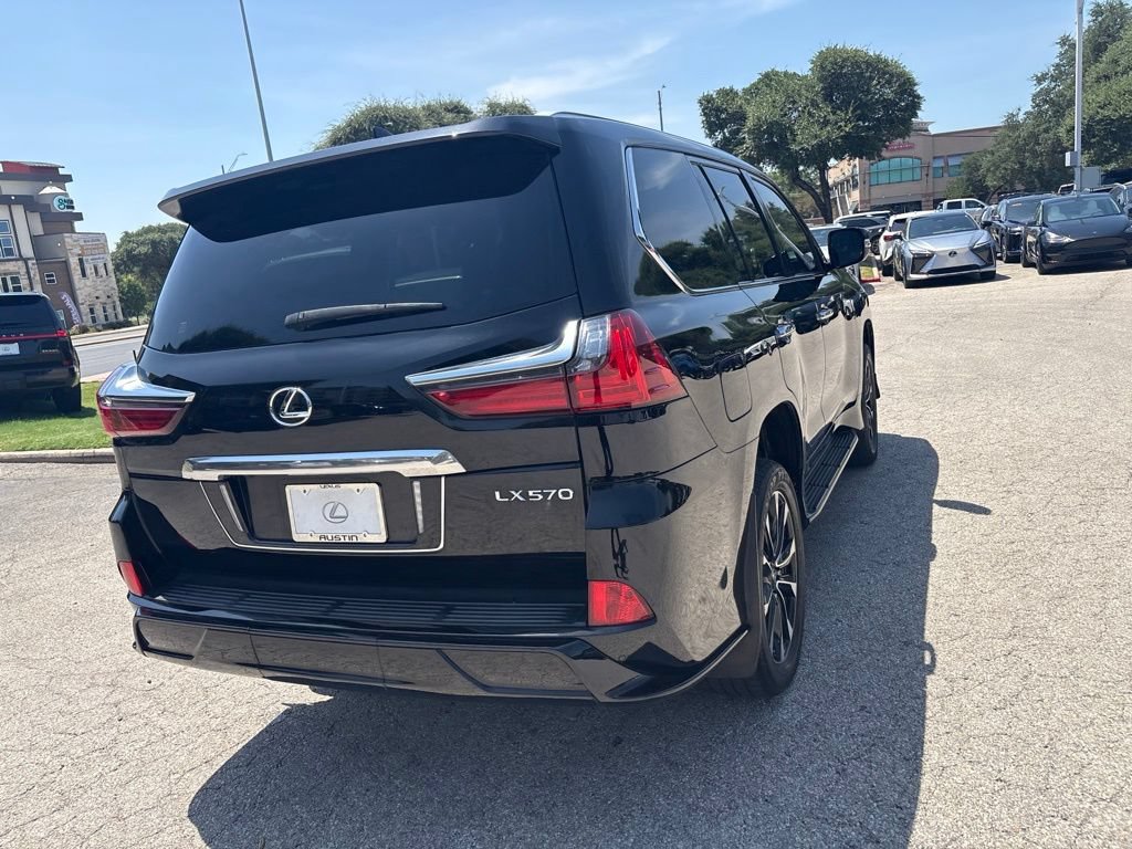 Used 2021 Lexus LX 570 4WD w/ Sport Package image 5