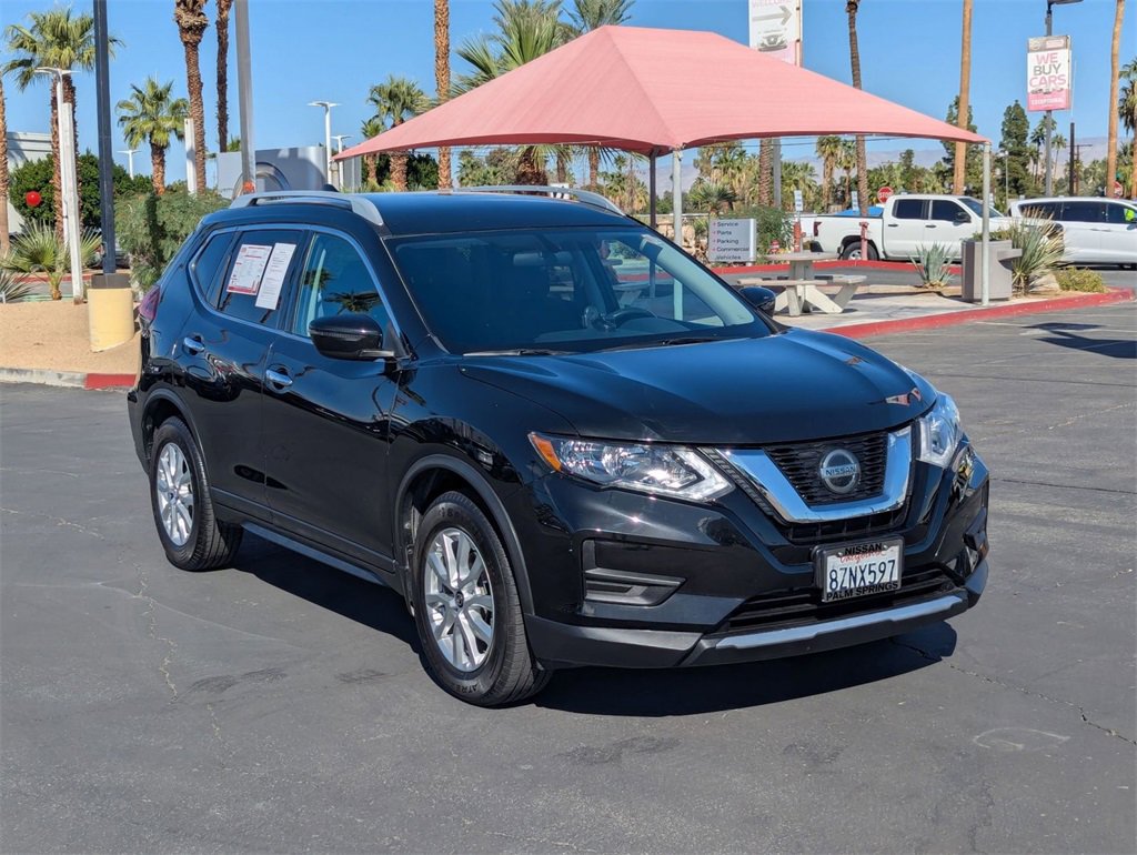 Used 2018 Nissan Rogue SV image 6