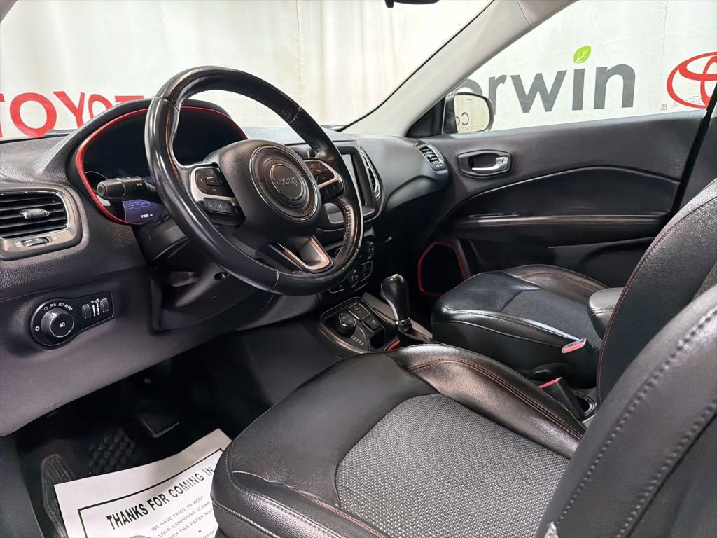 Used 2019 Jeep Compass Trailhawk image 20