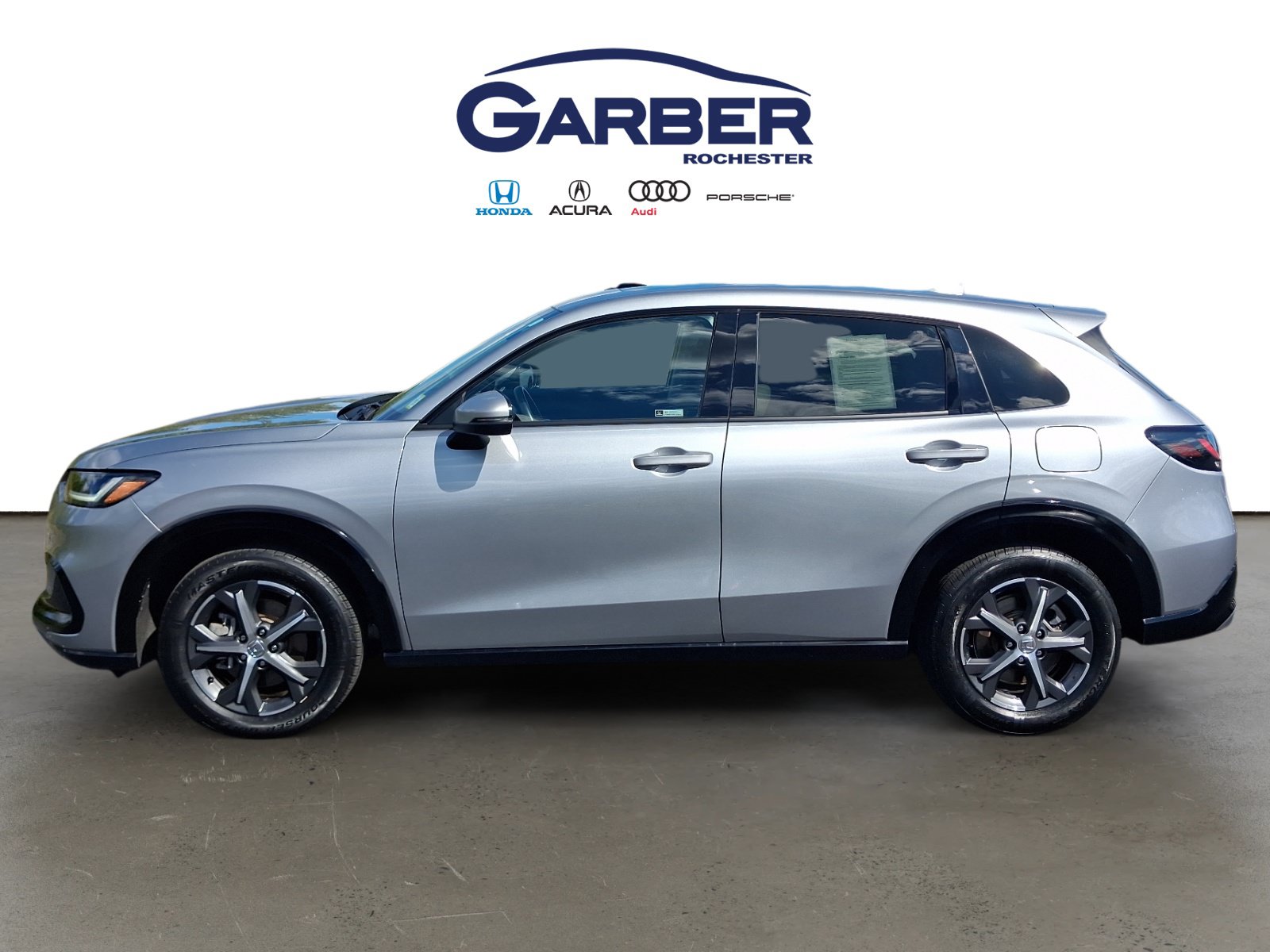 Used 2024 Honda HR-V EX-L image 2