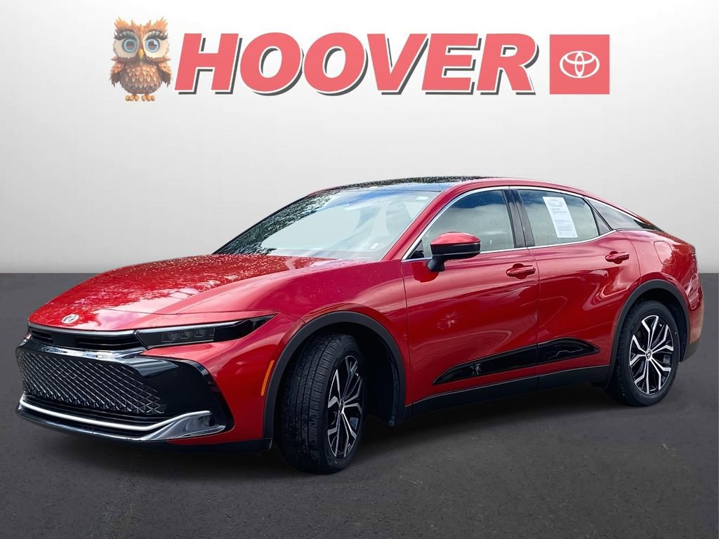 Used 2023 Toyota Crown Limited image 6