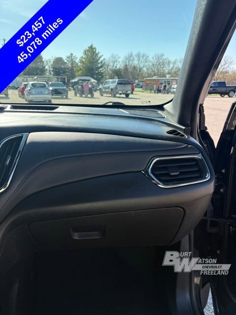 Used 2022 Chevrolet Equinox RS w/ Infotainment Package image 32