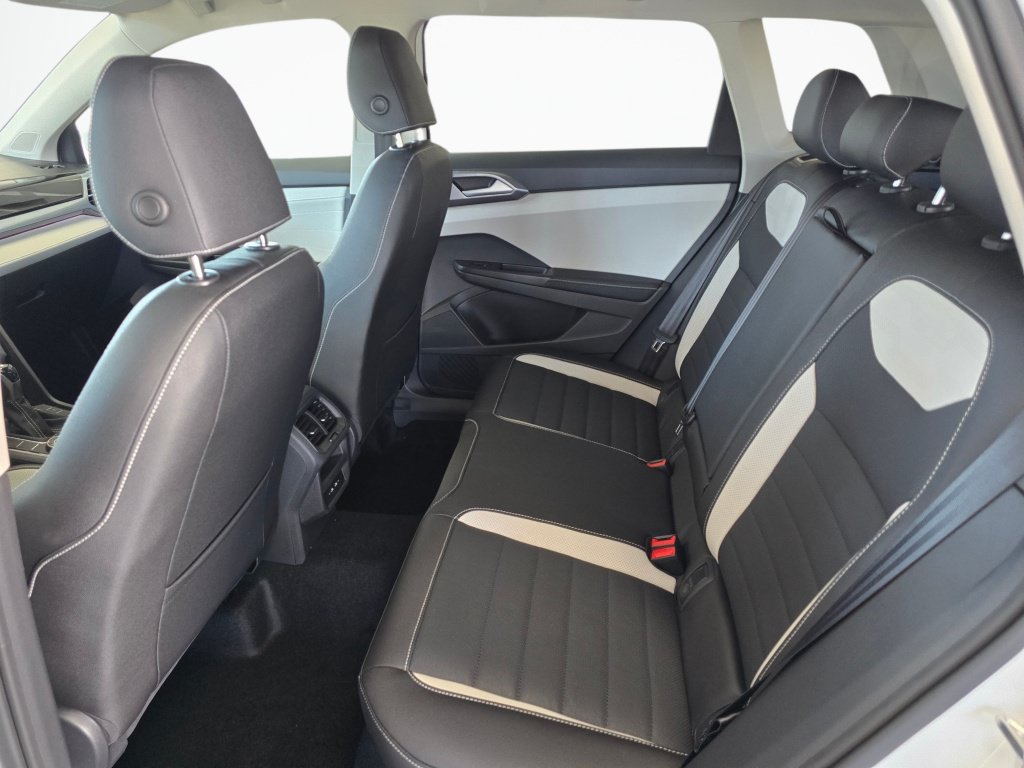 New 2026 Volkswagen Taos SEL AWD/4WD image 37