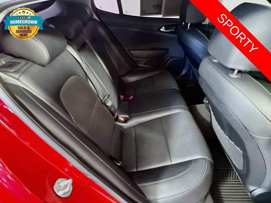 Used 2019 Kia Stinger RWD image 24