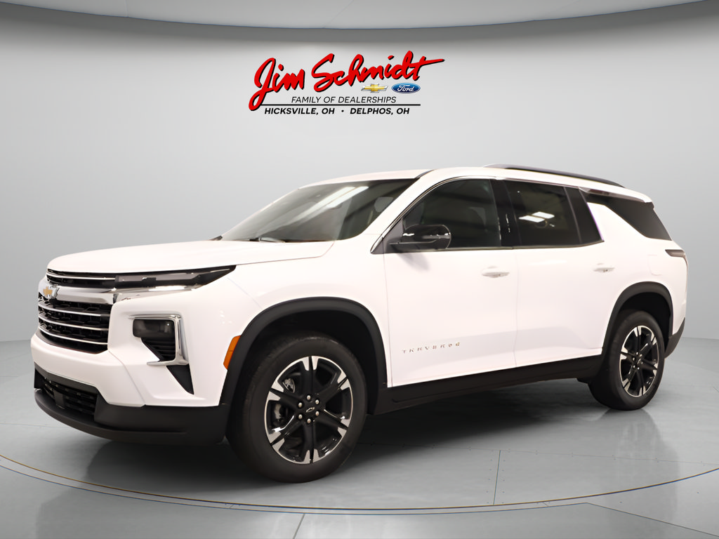 New 2027 Chevrolet Traverse LT w/ Sun and Wheel Package FWD image 2