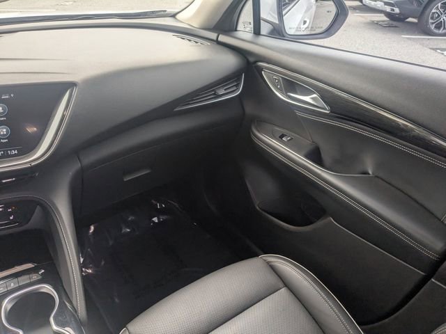Used 2023 Buick Envision Essence image 17