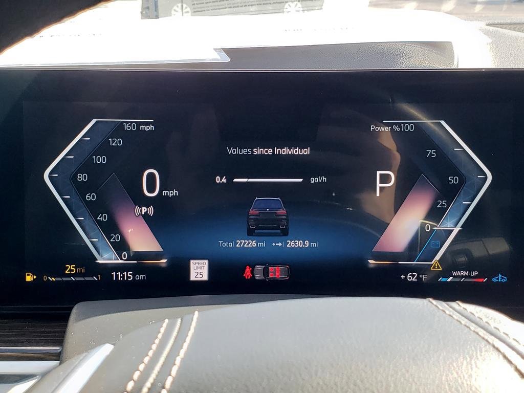 Used 2024 BMW X7 xDrive40i image 32