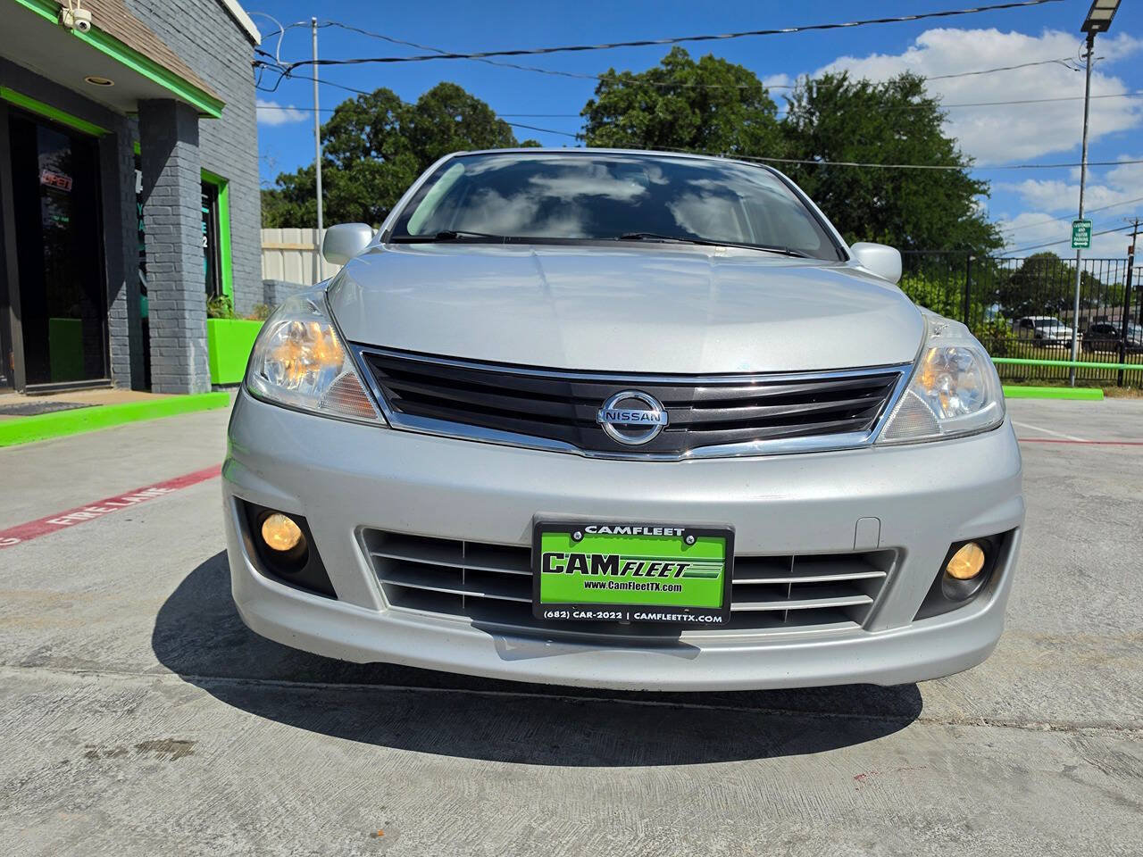 Used 2012 Nissan Versa Hatchback w/ SL Navigation Pkg FWD image 59