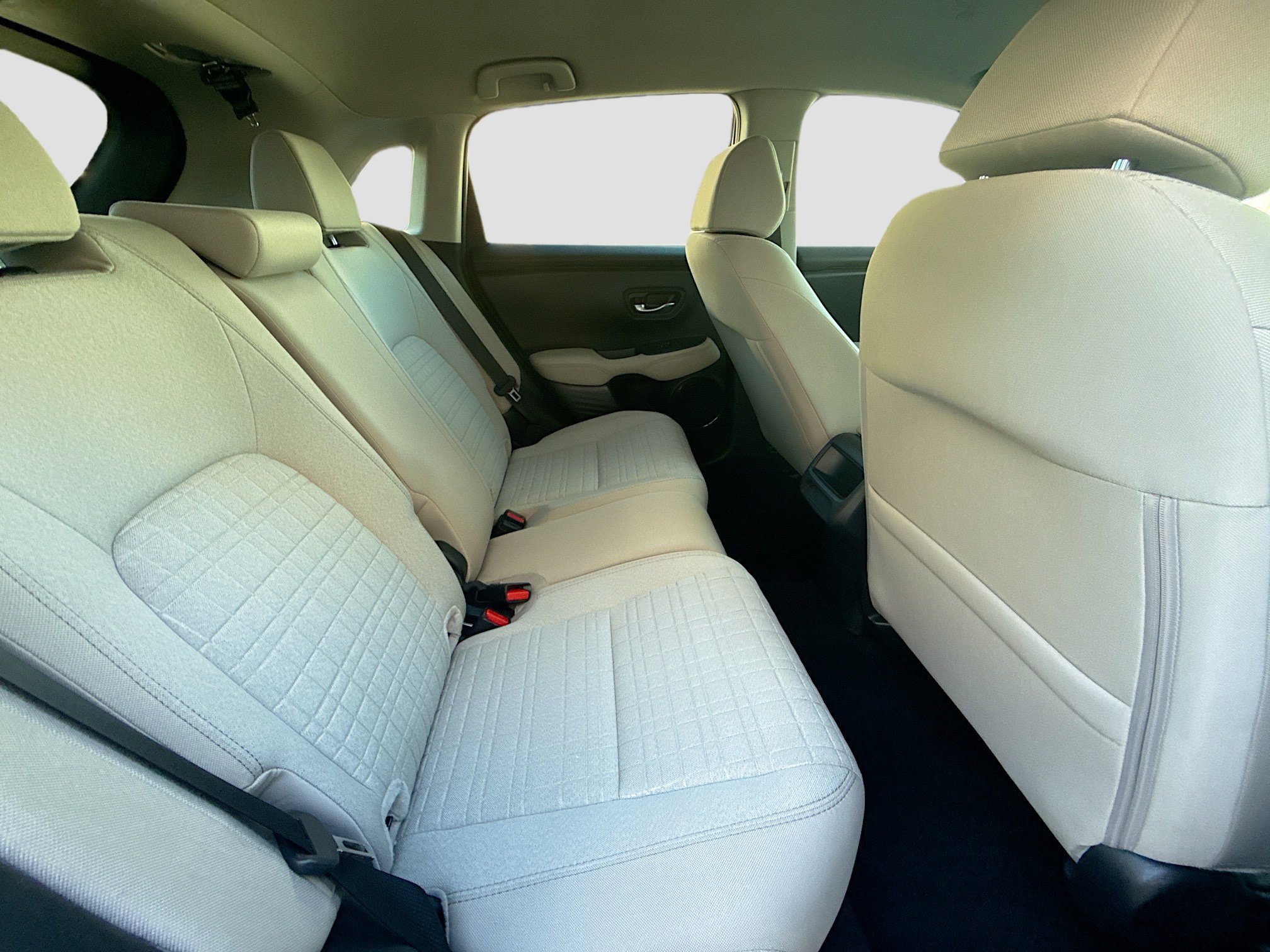 Used 2025 Honda HR-V LX image 25