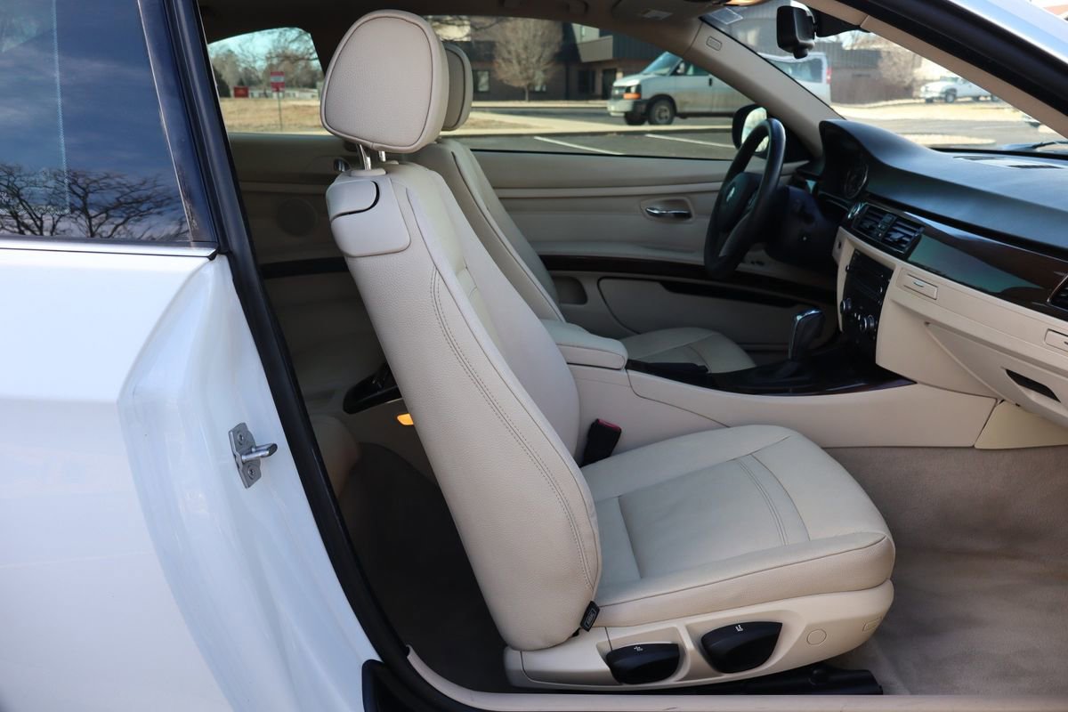 Used 2010 BMW 328i xDrive xDrive image 22