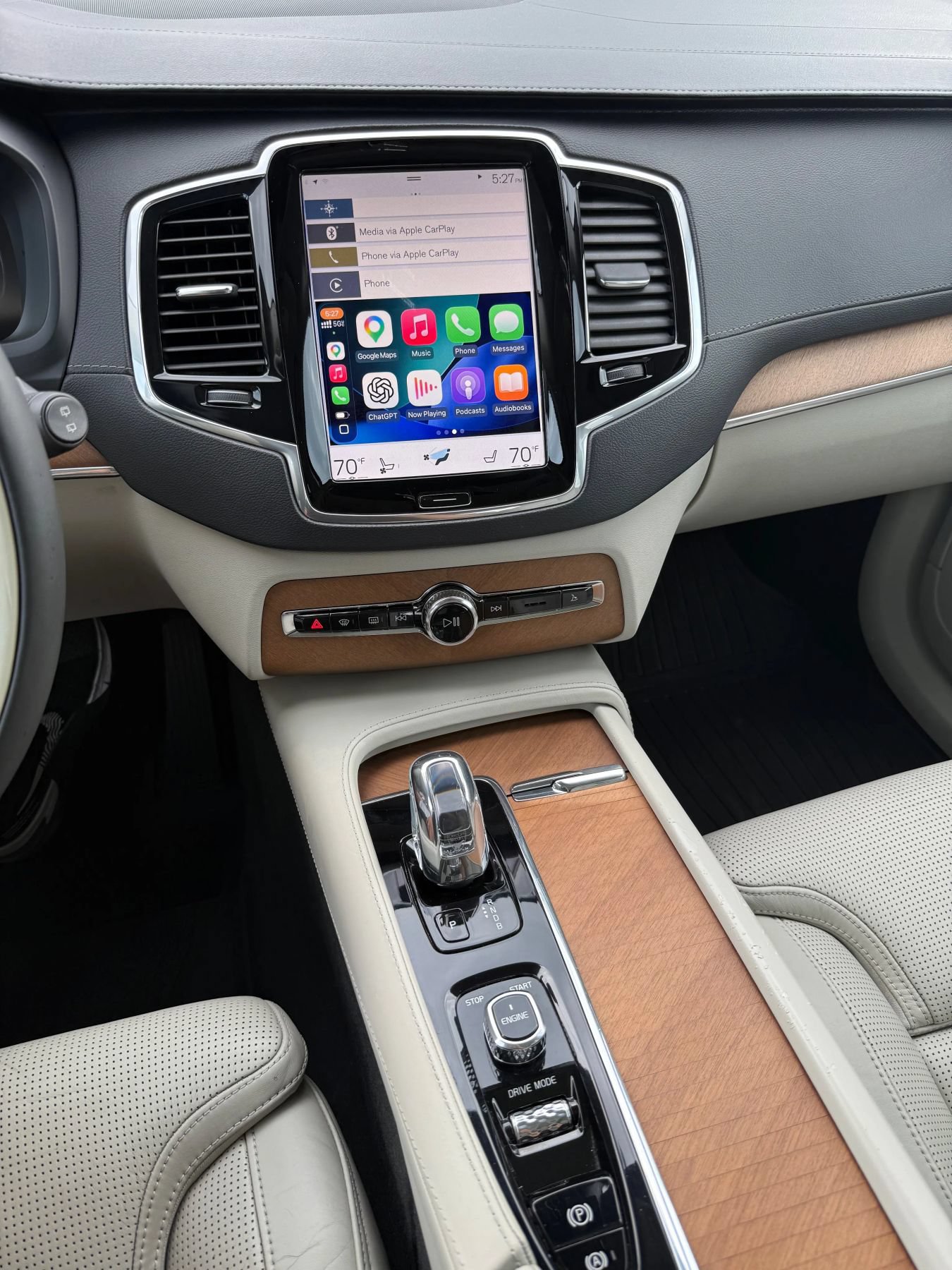 Used 2017 Volvo XC90 T8 Inscription w/ Vision Package AWD/4WD image 18