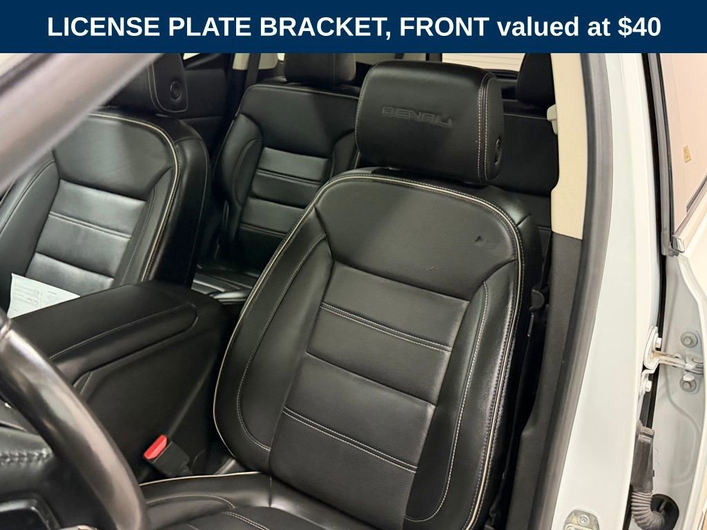 Used 2021 GMC Acadia Denali w/ Denali Technology Package image 8