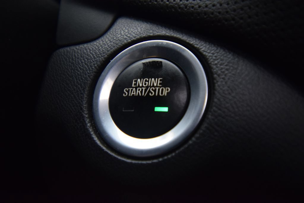 Used 2018 Chevrolet Equinox Premier AWD/4WD image 31