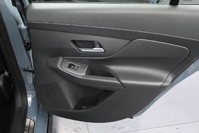 New 2026 Nissan Sentra SR w/ Floor Mat Package FWD image 30