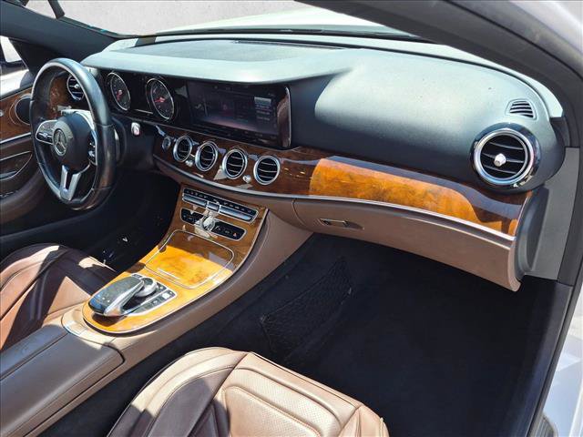 Used 2019 Mercedes-Benz E 300 image 22
