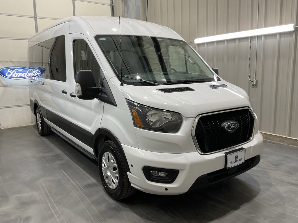 Used 2025 Ford Transit 350 XLT image 1