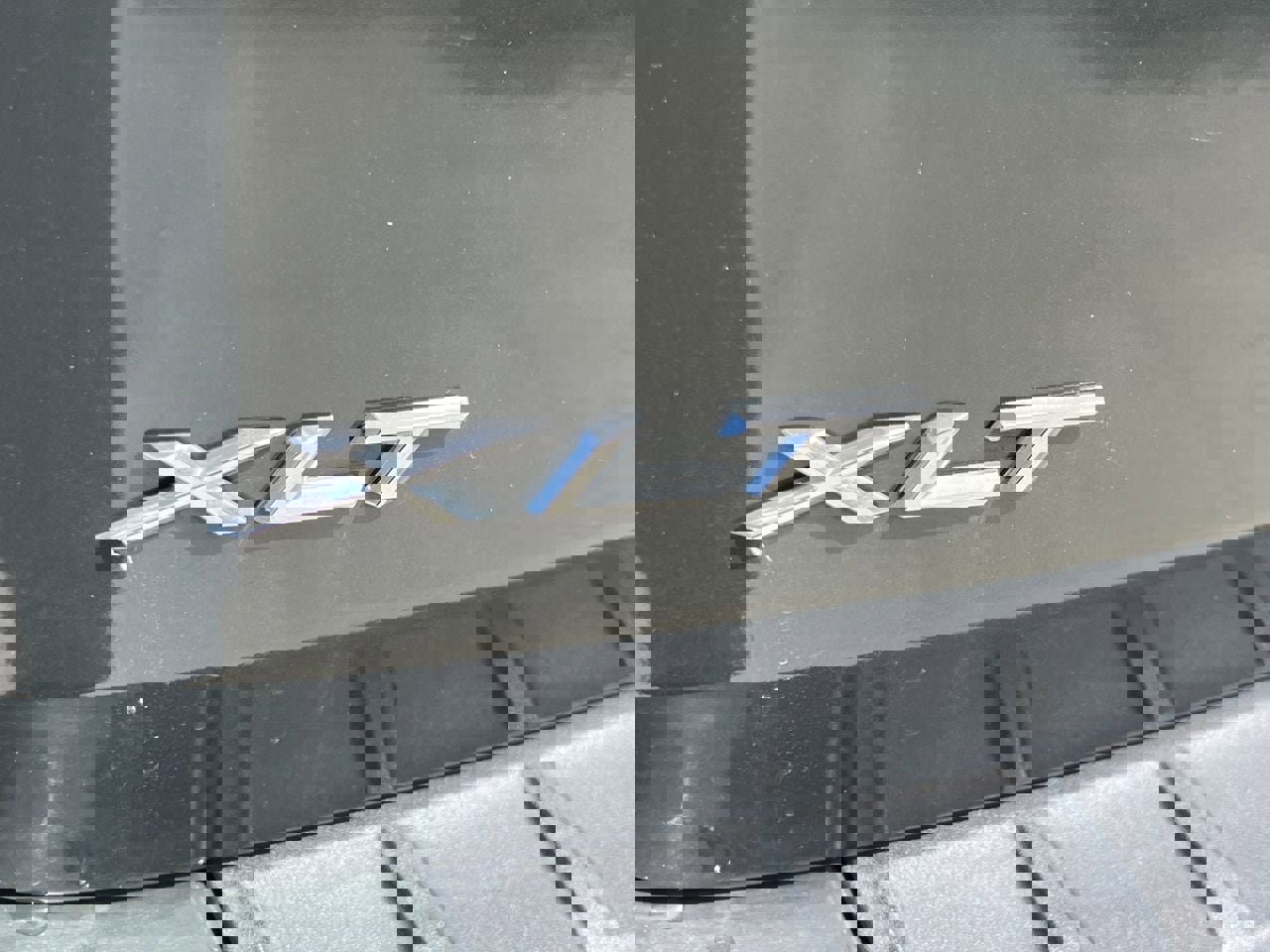 Used 2023 Ford Explorer XLT w/ Equipment Group 202A image 6