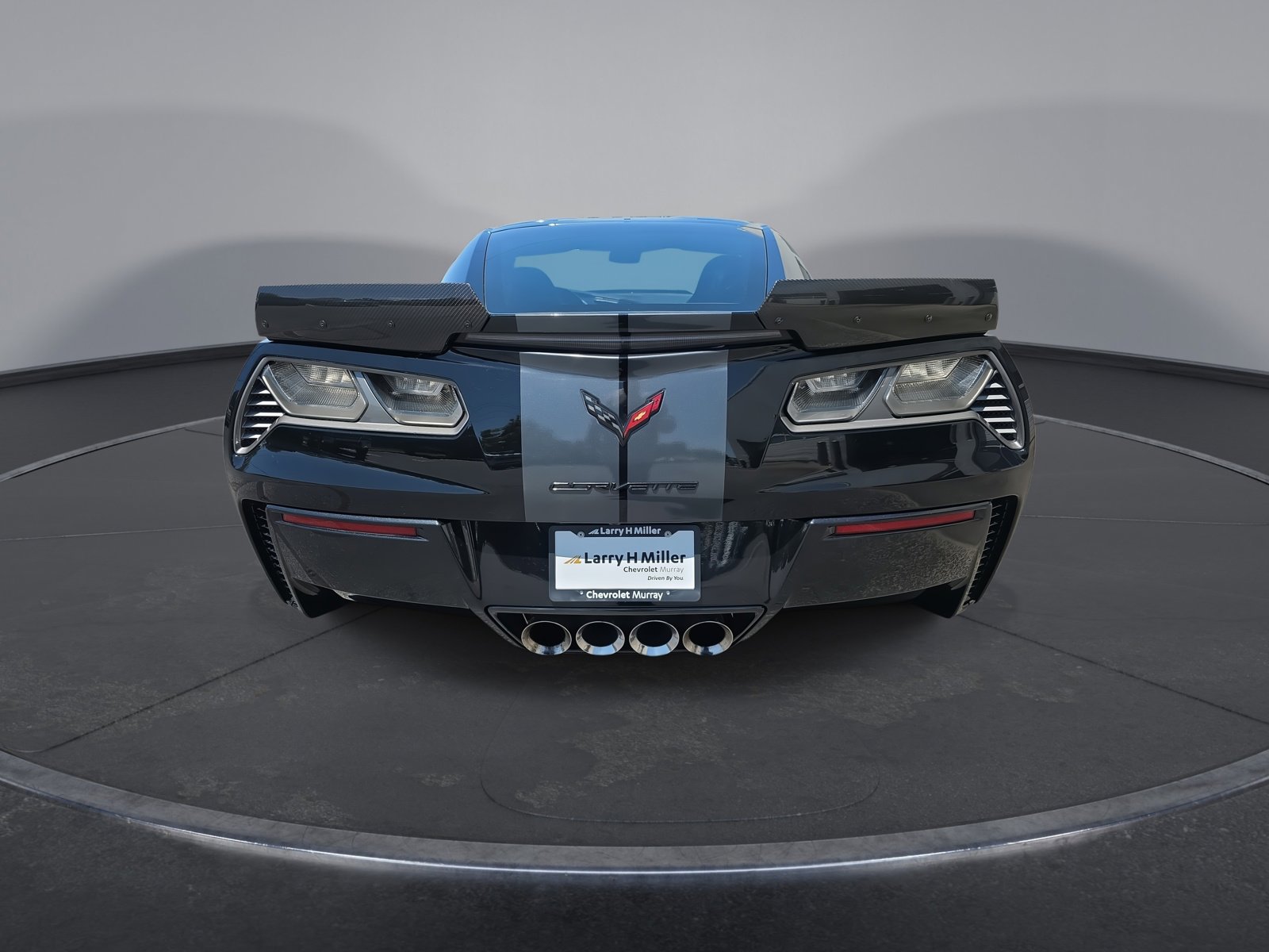 Used 2015 Chevrolet Corvette Z06 w/ 3LZ Preferred Equipment Group RWD image 12