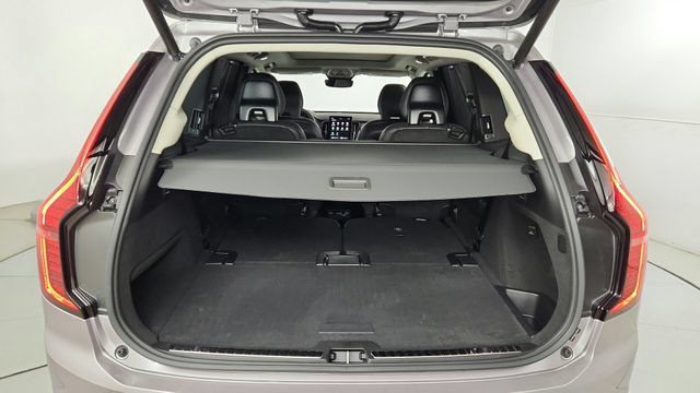 Used 2026 Volvo XC90 B6 Ultra w/ Protection Package AWD/4WD image 46