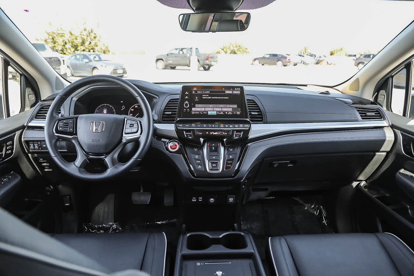 Used 2025 Honda Odyssey Touring image 12