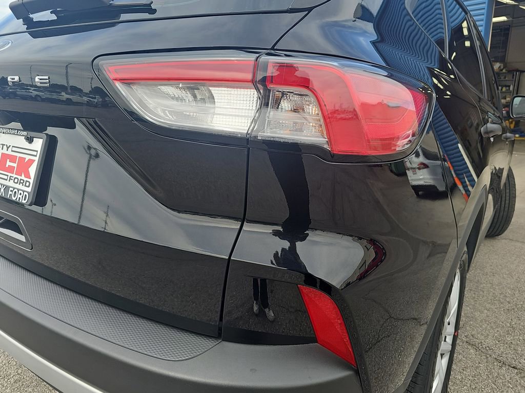 Used 2021 Ford Escape S FWD image 32