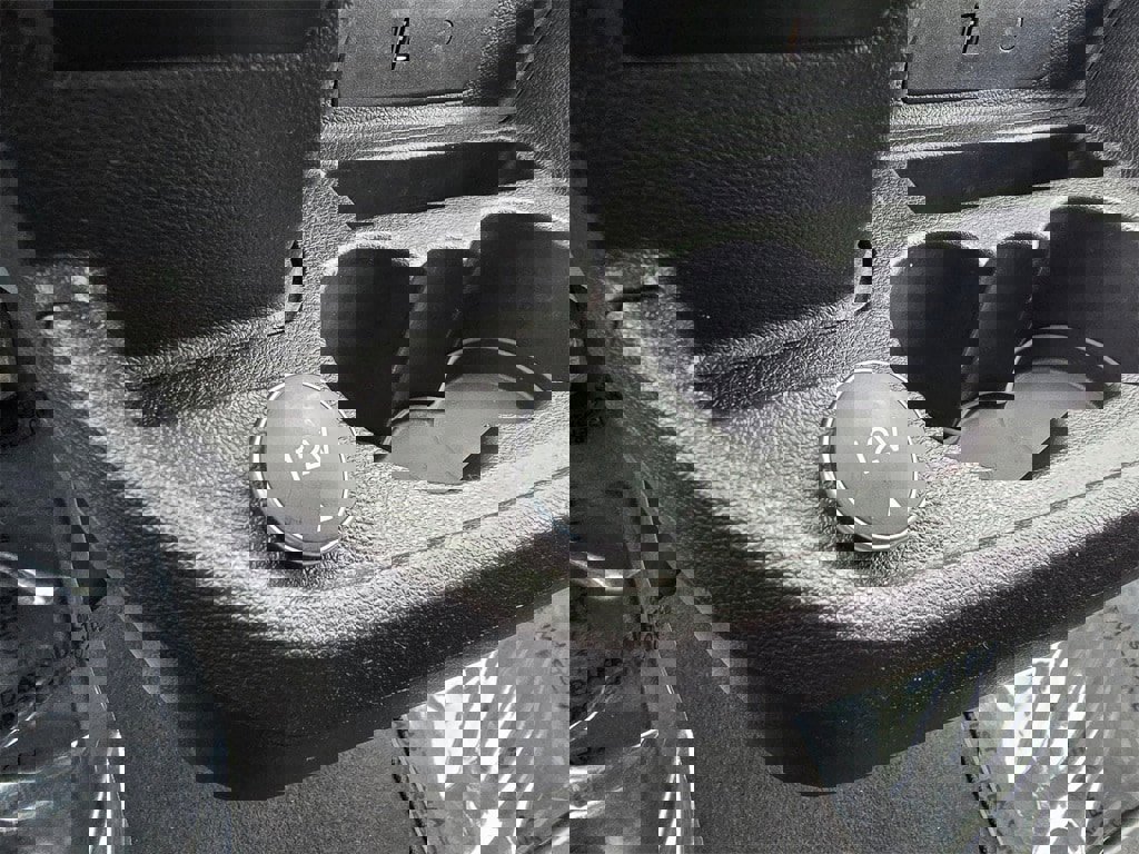 Used 2017 Ford Transit 350 XLT image 22